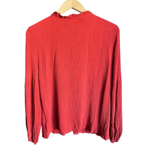 Frye & Co Brick Red Ruffle Collar Long Sleeve Blouse Medium - Picture 2 of 4